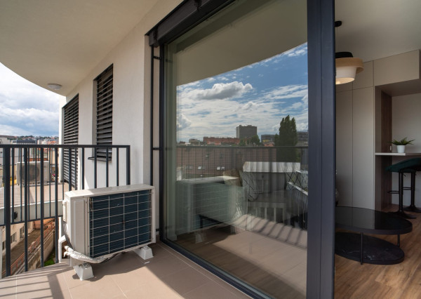 Na prenájom štýlový 2-izbový byt  vo vyhľadávanej lokalite Starého mesta