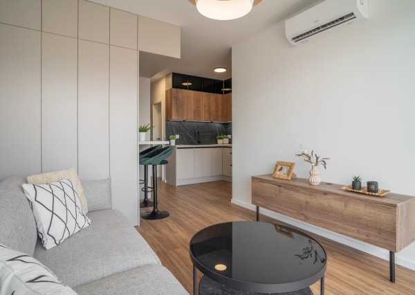 Na prenájom štýlový 2-izbový byt  vo vyhľadávanej lokalite Starého mesta