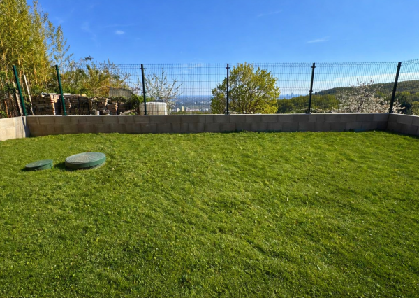 Na predaj chata s panoramatickým výhľadom na Bratislavu