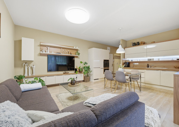 Na predaj 4-izbový byt v Stupave