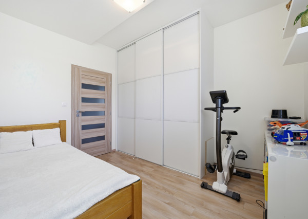 Na predaj 4-izbový byt v Stupave