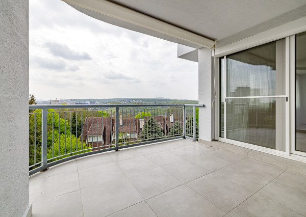 Na predaj luxusný mezonet s terasou a garážou v Starom meste