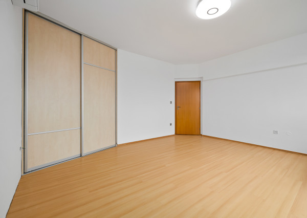 Na predaj luxusný mezonet s terasou a garážou v Starom meste