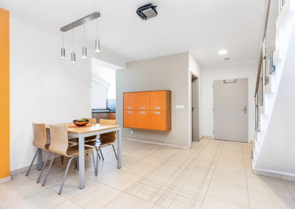 Na predaj 3-izbový mezonet s parkovaním - Dunajská Lužná