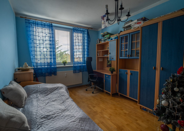 Na predaj čiastočne zariadený 3-izbový byt vo Vrakuni