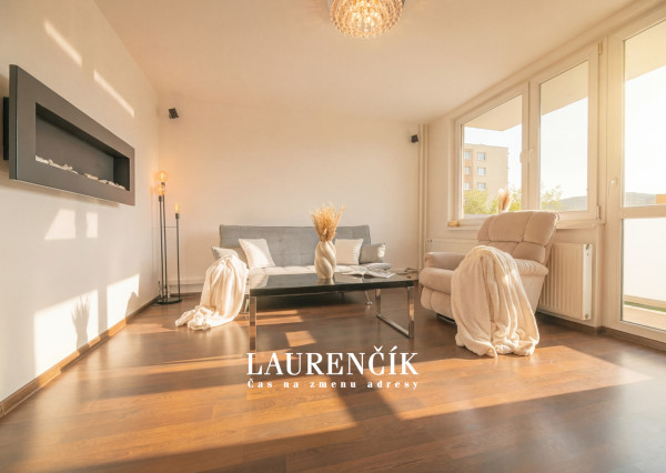 NA PREDAJ | PRIESTRANNÝ  3 -IZBOVÝ BYT NA SIHOTI V TRENČÍNE