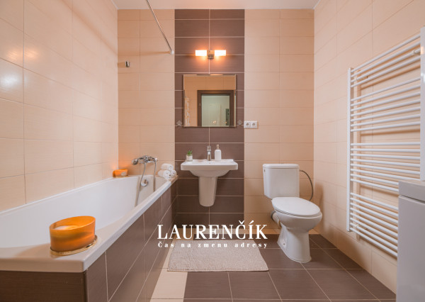 NA PRENÁJOM | 2- IZBOVÝ BYT S PARKOVACÍM MIESTOM, VILLA PARK - TRENČÍN