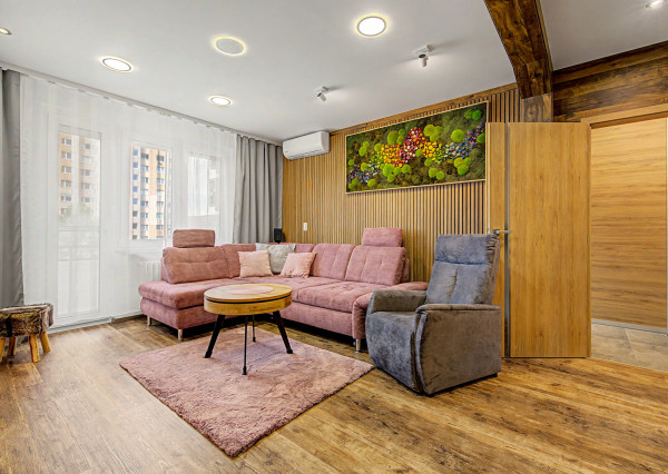 Na predaj prerobený, zariadený 3 izbový byt v Ružinove BA