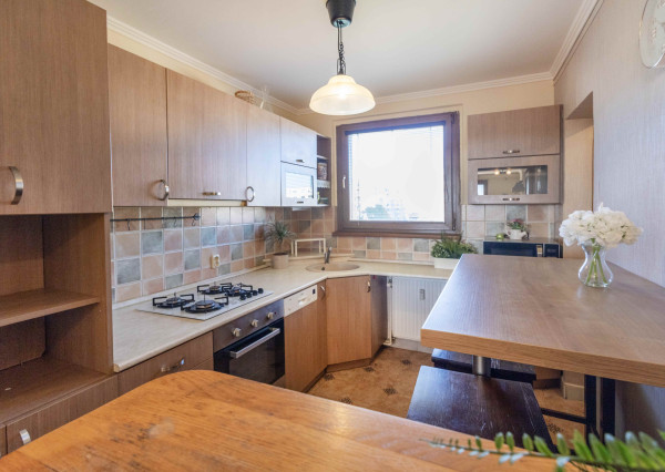 Na prenájom zariadený 3-izbový byt v Dunajskej Strede