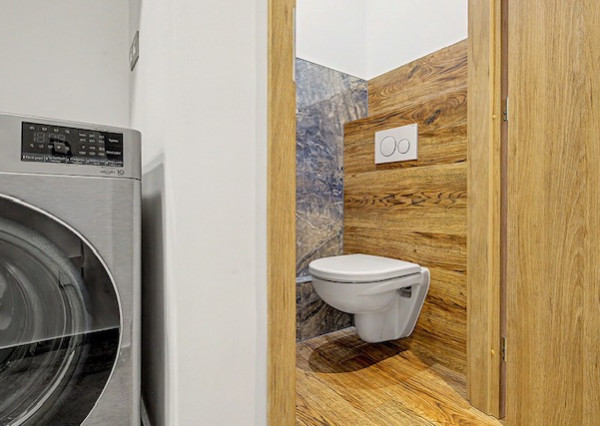 Na predaj prerobený, zariadený 3 izbový byt v Ružinove BA