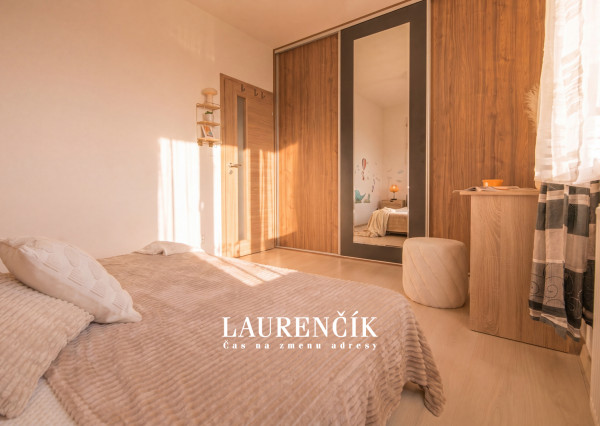 NA PREDAJ | 2 - IZBOVÝ BYT V NOVOSTAVBE S PARKOVACÍM MIESTOM, TRENČIANSKE STANKOVCE