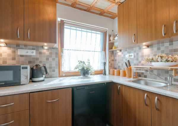 Na predaj chatka s celoročným bývaním v Považskom Chlmci