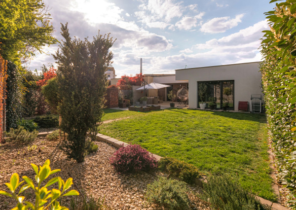 Na predaj 5-izbový rodinný dom v Trenčíne - Zlatovciach