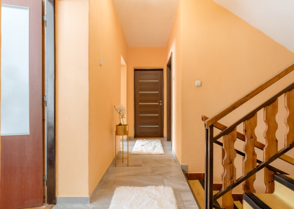 Na predaj priestranný 6-izbový rodinný dom v Oščadnici