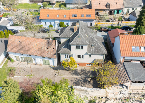 Na predaj rodinný dom vhodný na rekonštrukciu v Stupave