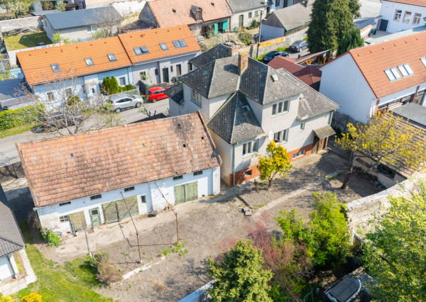 Na predaj rodinný dom vhodný na rekonštrukciu v Stupave