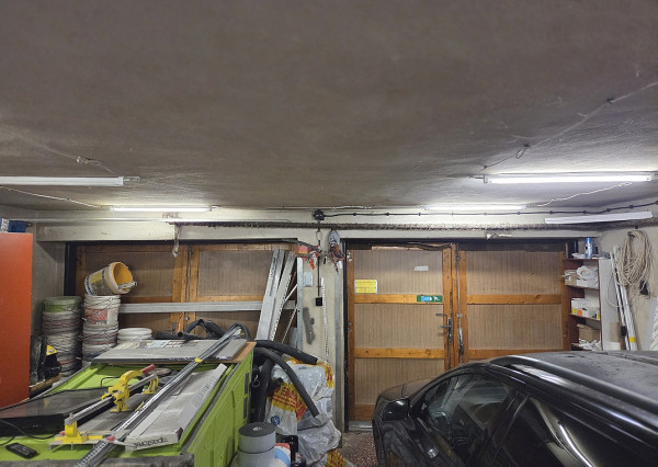 3 izb. byt. jednotka v RD, kompletná rekonštrukcia, 87 m², garáž, pivnica, skladové priestory s pozemkom 333 m2