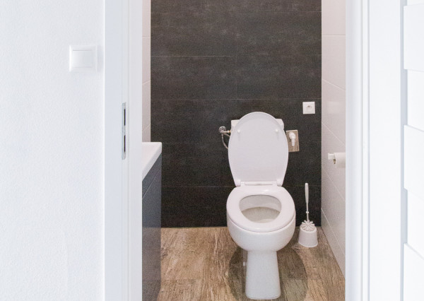 Na prenájom moderný 4-izbový bungalov v obci Beňadiková