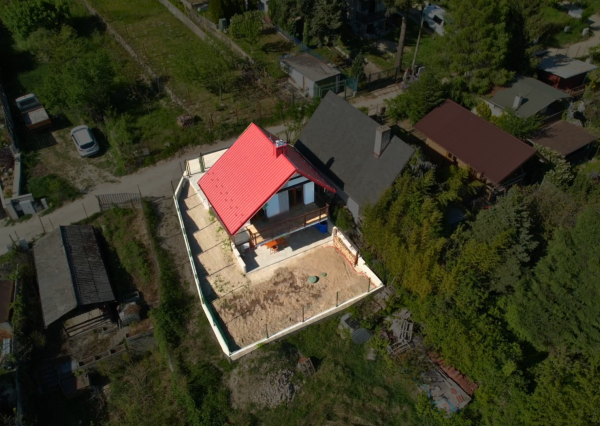 ZNÍŽENÁ CENA:Na predaj chata s panoramatickým výhľadom na Bratislavu