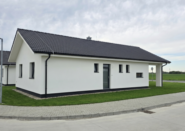 Na predaj rodinný dom v Topoľnici - kvalitné materiály, moderná lokalita