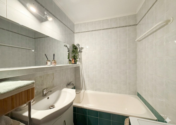 Kompletná rekonštrukcia, 3- izbový byt s loggiou, Bulíkova ul., Bratislava-Petržalka