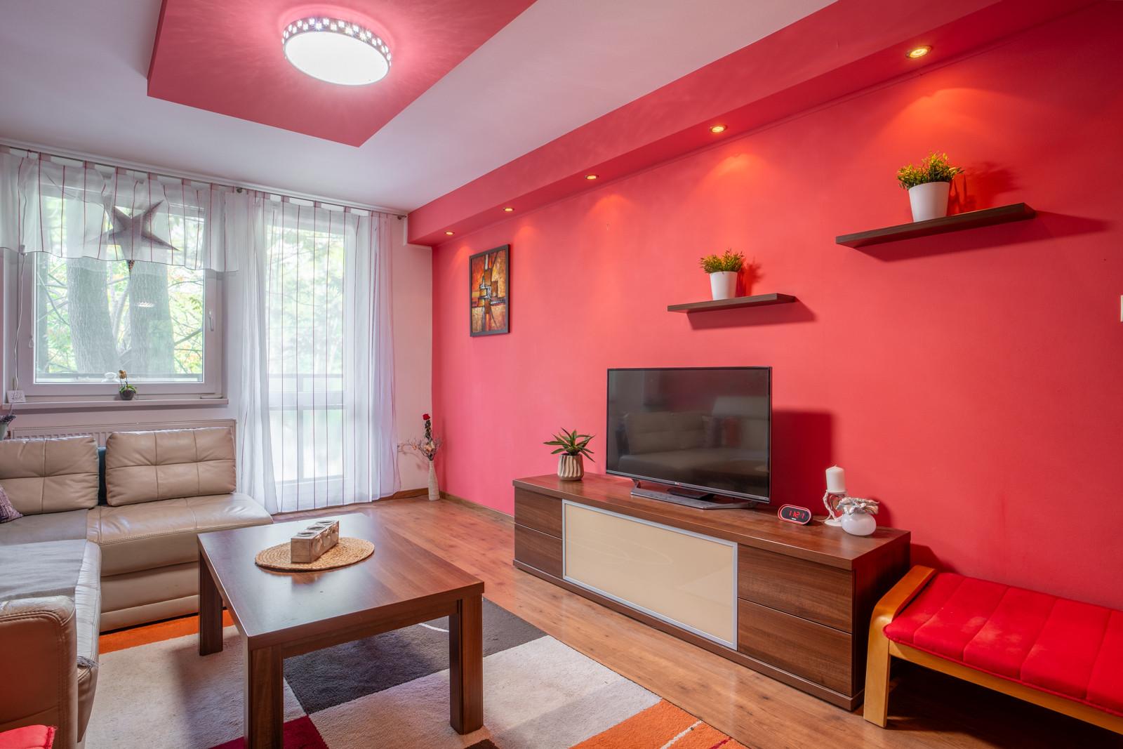 Na prenájom priestranný 3-izbový byt vo vyhľadávanej časti Ružinova