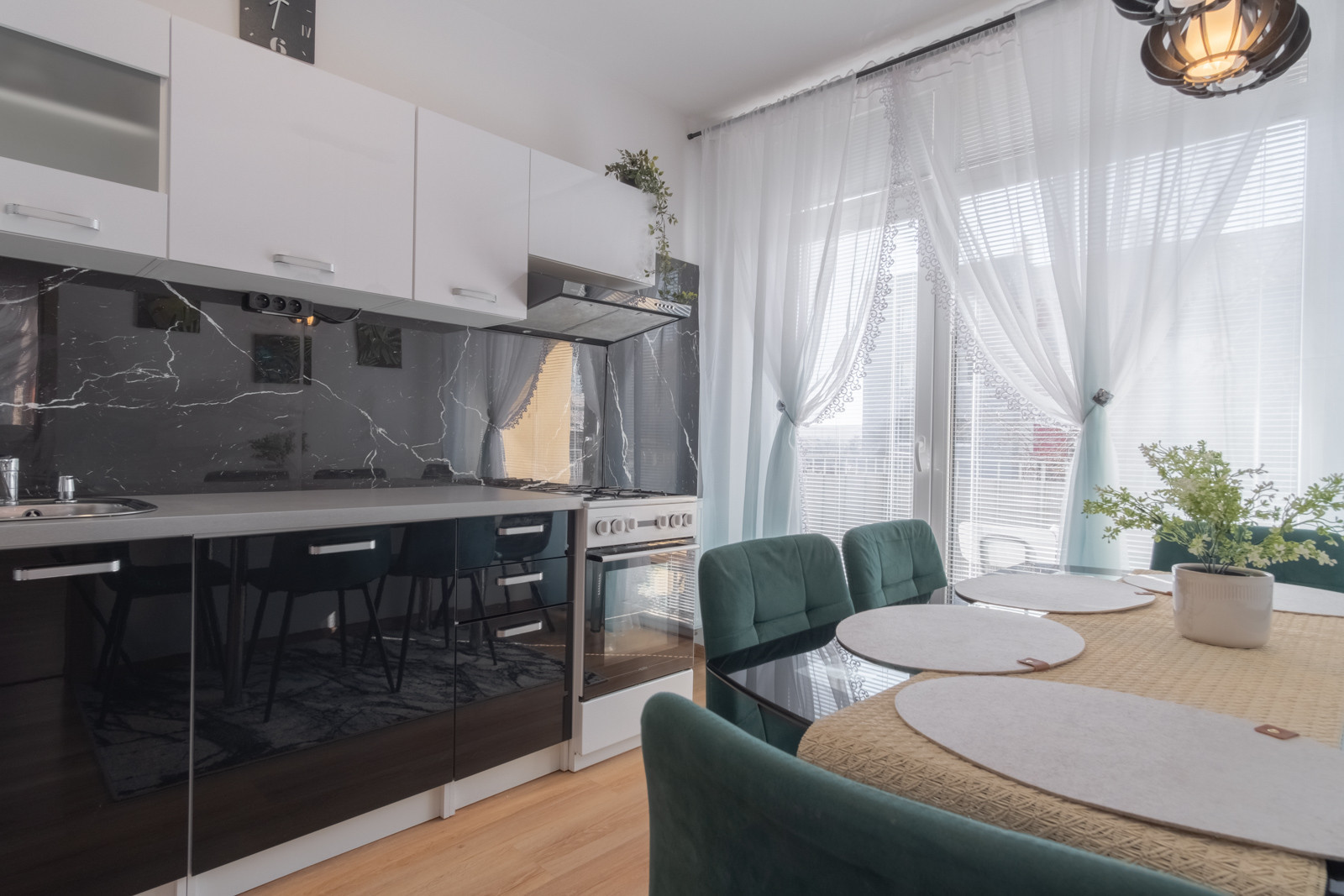 Na predaj 1-izbový byt s parkovacím miestom v Poprade