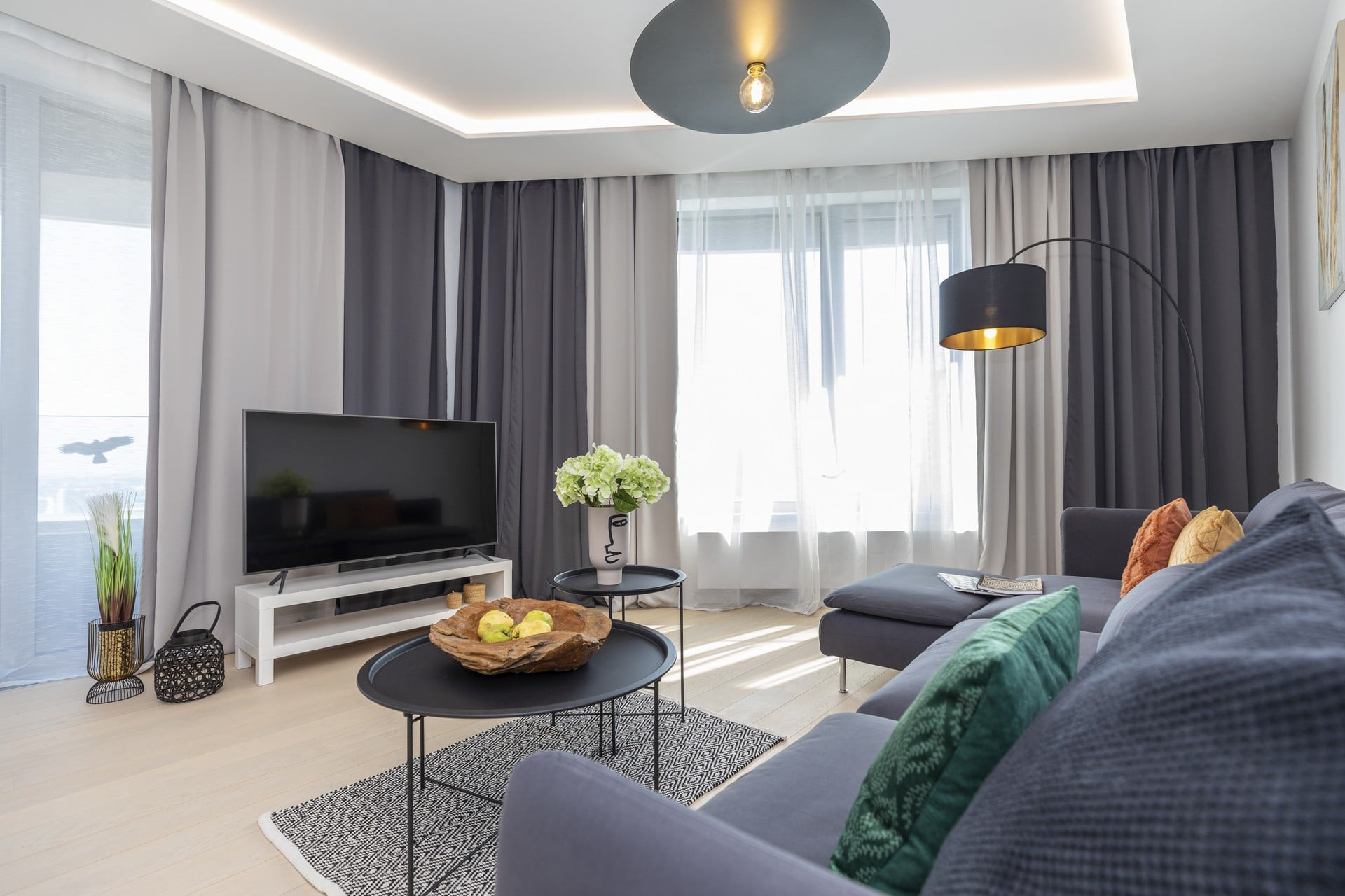 Na prenájom štýlový 3-izbový byt v SKYPARK RESIDENCE s výhľadom na prístav