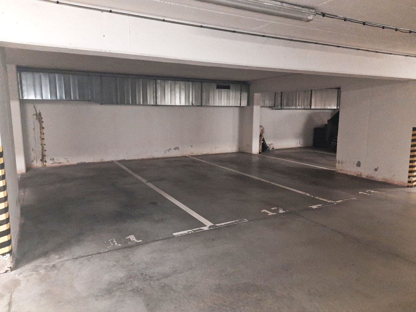 Na prenájom garážové parkovacie státie v Petržalke