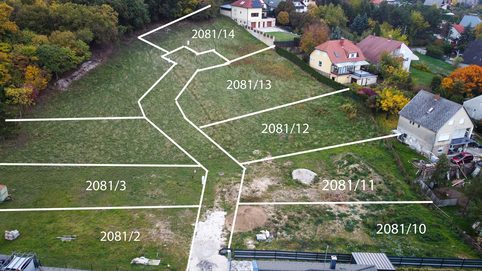 Na predaj stavebné pozemky na Balatone-Építési telek eladó.