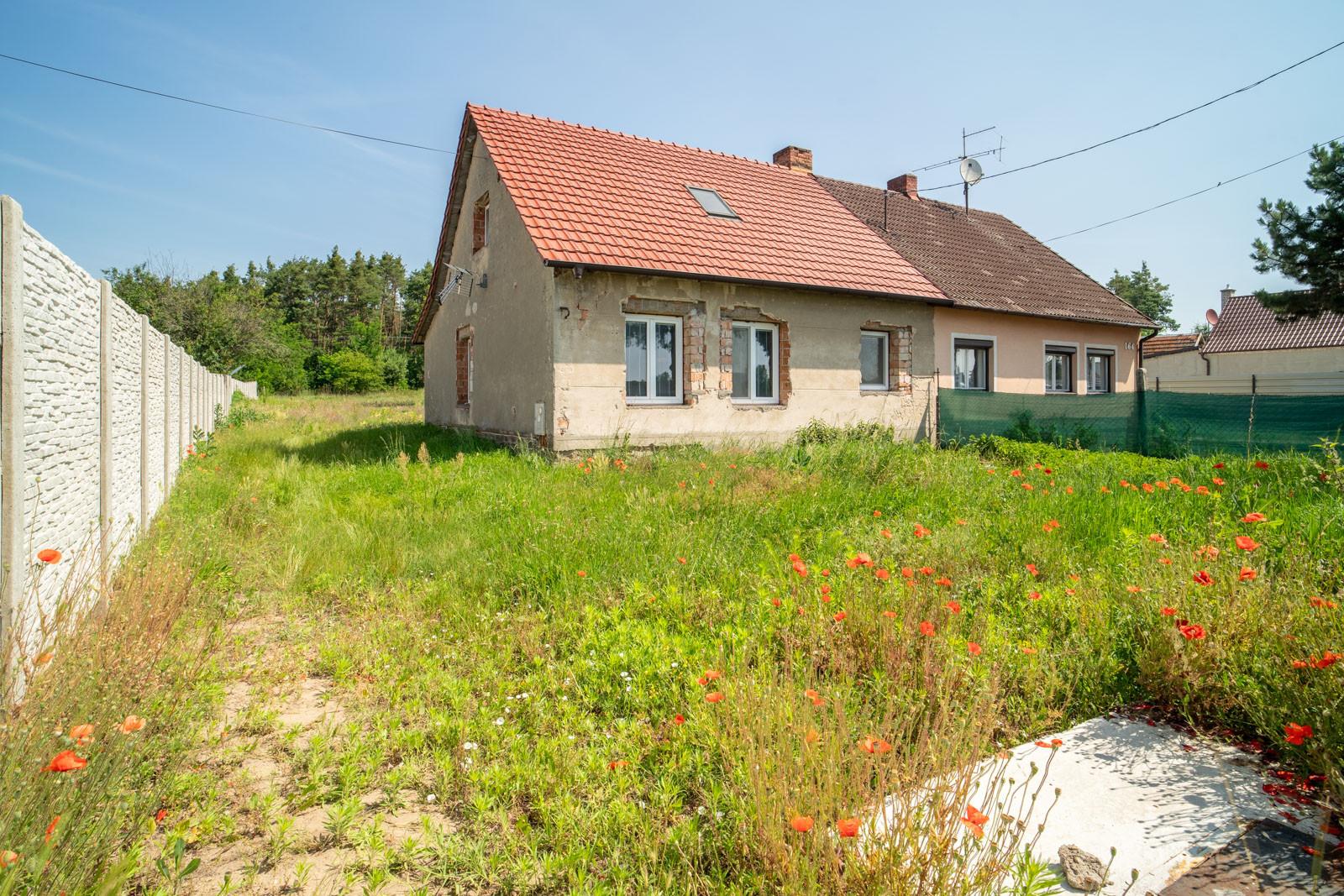 Na predaj veľkorysý rodinný dom v obci Stráže nad Myjavou