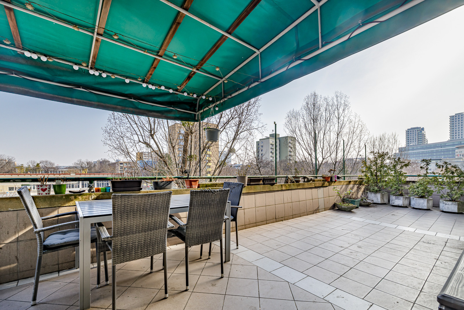 Na predaj 2-izbový byt s veľkorysou terasou v Bratislave