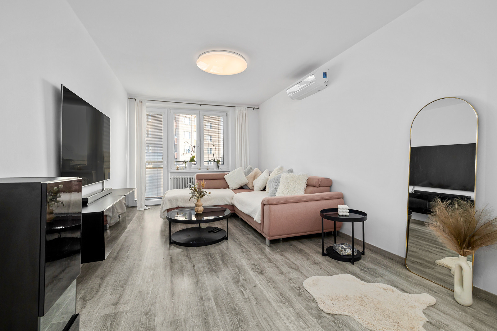 Na prenájom 3-izbový byt v atraktívnej lokalite Ružinova