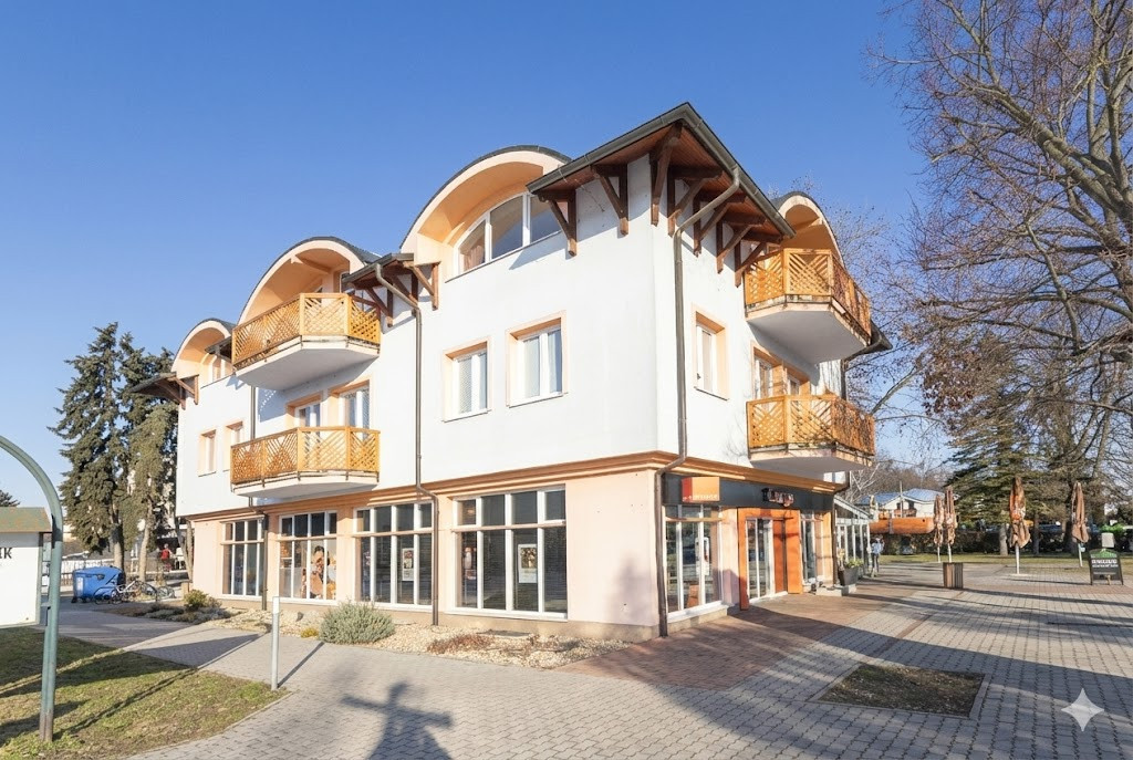 Na prenájom kancelársky priestor v centre Šamorína