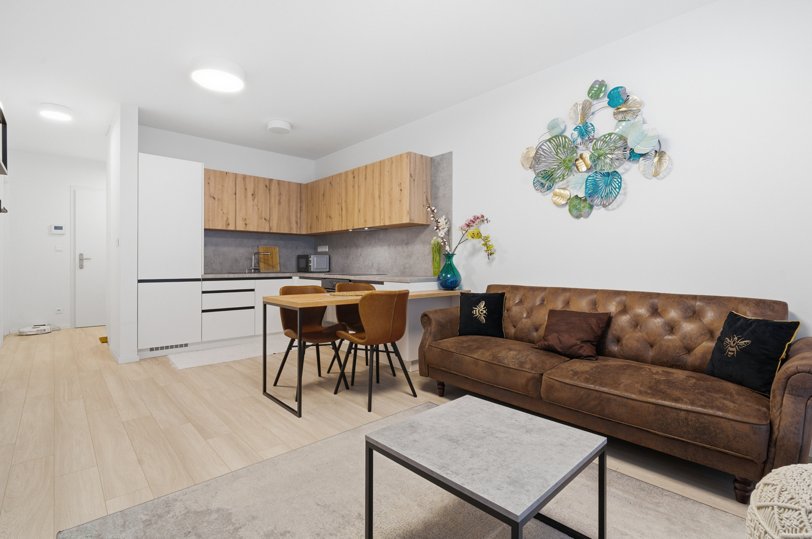 Na prenájom exkluzívny 2-izbový byt s balkónom v Bratislave