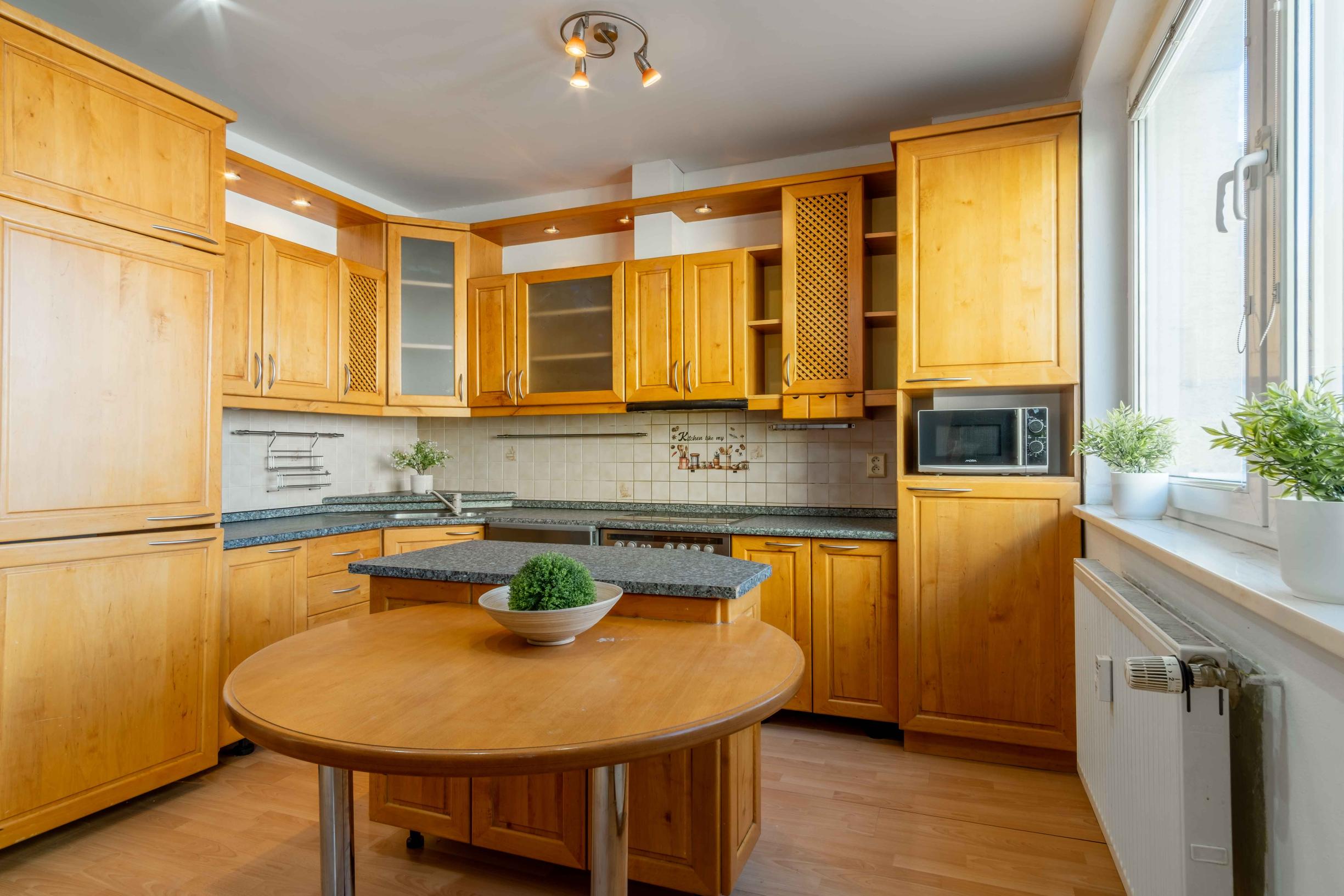 Na predaj veľkorysý 2-izbový byt v Poprade